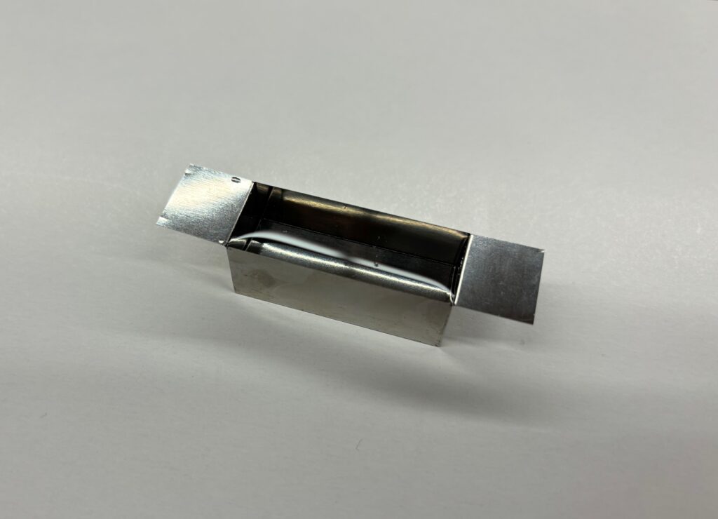 薄板ニオブの蒸着ボート